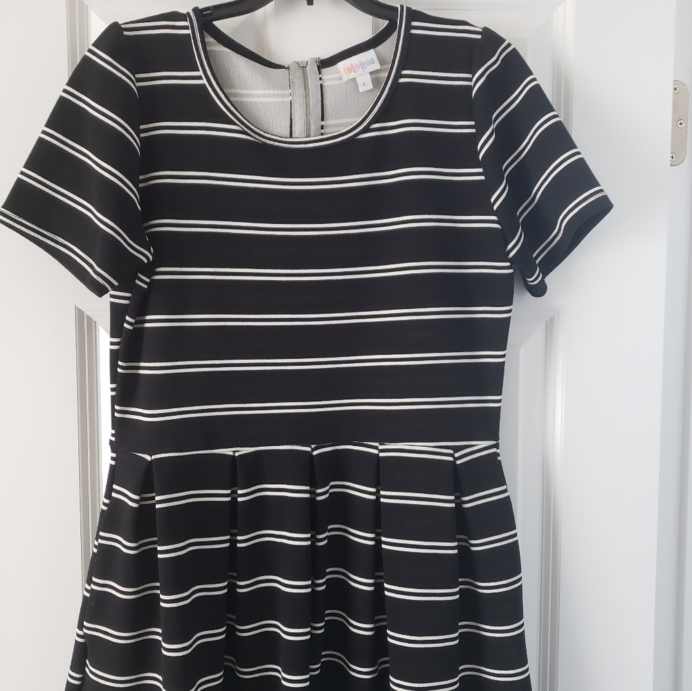 LuLaRoe Amelia Dress